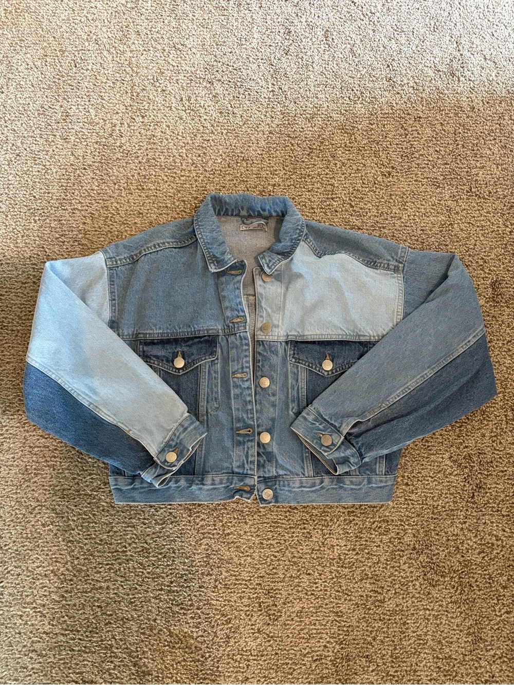 Dex Color Blocked Cropped Jean Jacket